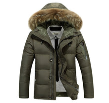 Load image into Gallery viewer, Thick Warm Fashion Patchwork Men's Fur collar