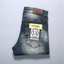 Load image into Gallery viewer, AIRGRACIAS New Fashion Mens Ripped Short Jean